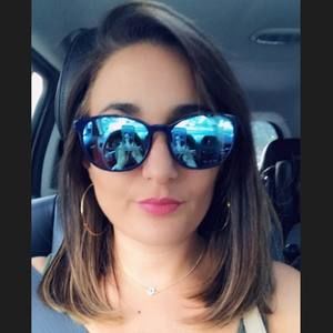 Meet your Posher, Elise